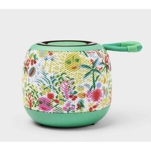 Roller Rabbit X Target BlueTooth Vacation LED Speaker Yellow Green * IN HAND *